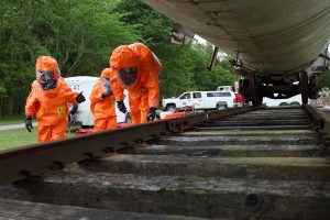 Guardsmen from the 62nd Civil Support Team rehearse testing for chemical and radiological contamination at the site of a simulated train derailment in Zachary, La., during Vigilant Guard, April 14, 2016. . Vigilant Guard is a federally funded exercise that is supported by the National Guard Bureau and sponsored by the United States Northern Command, whose mission is to provide homeland defense, civil support and security cooperation to defend and secure the United States and its interests. (U.S. Army National Guard photo by Spc. Garrett Dipuma)