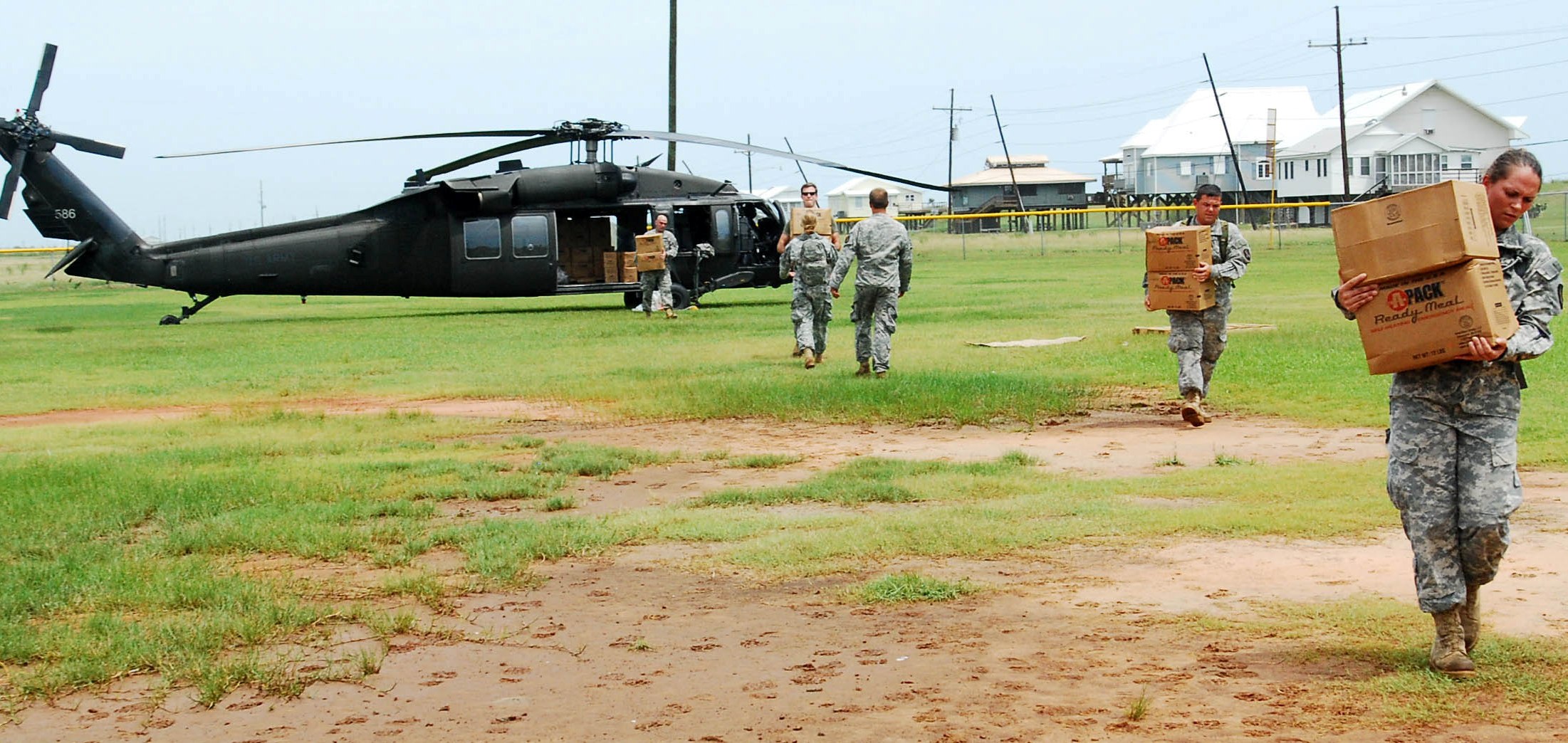 Louisiana Air Guardsmen distribute resources