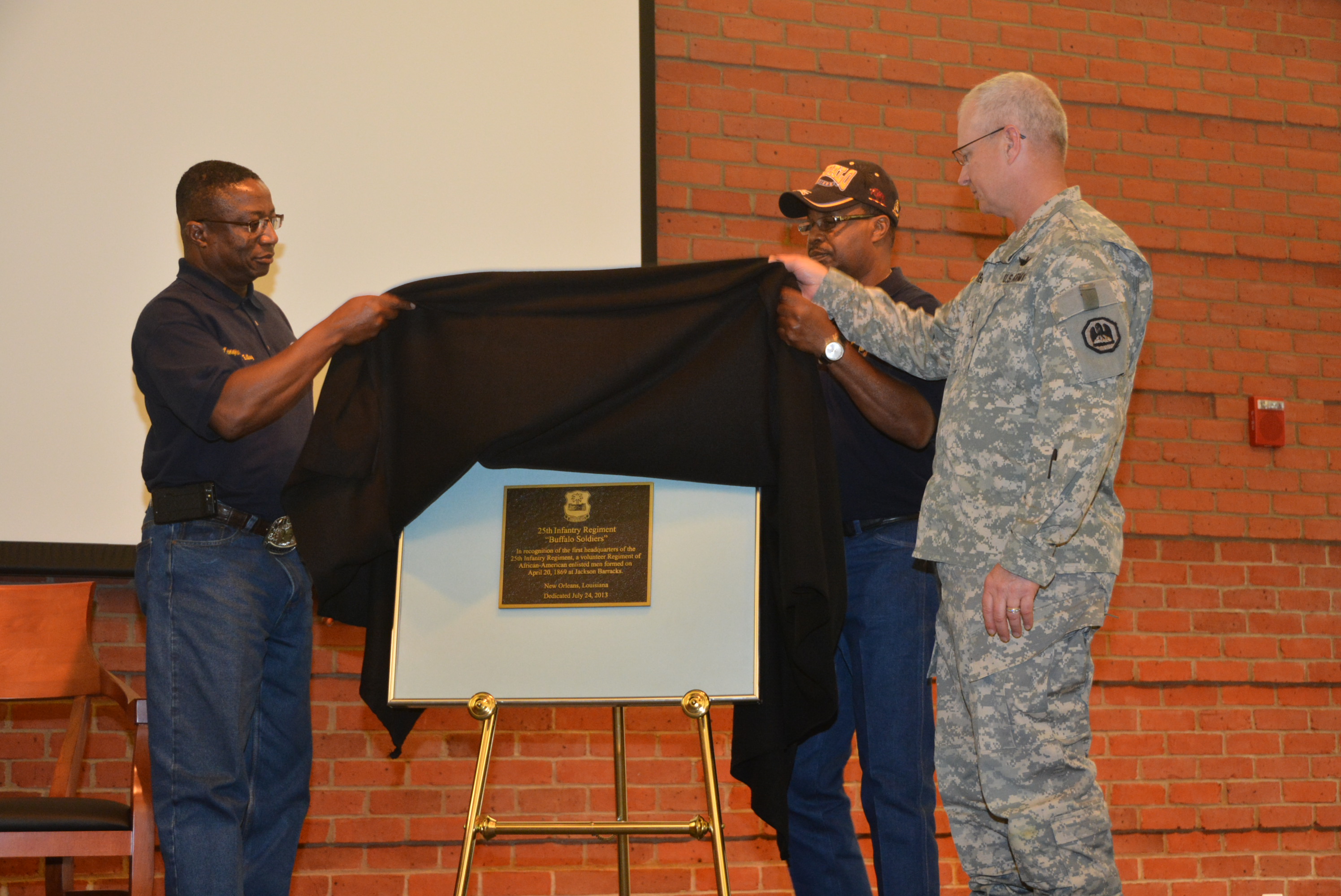 La. National Guard honors Buffalo Soldiers